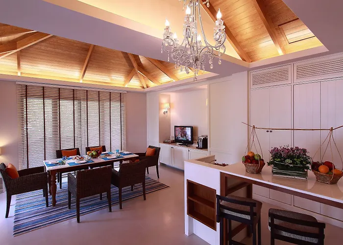 Family Hotel: Rest Detail Hotel Hua Hin