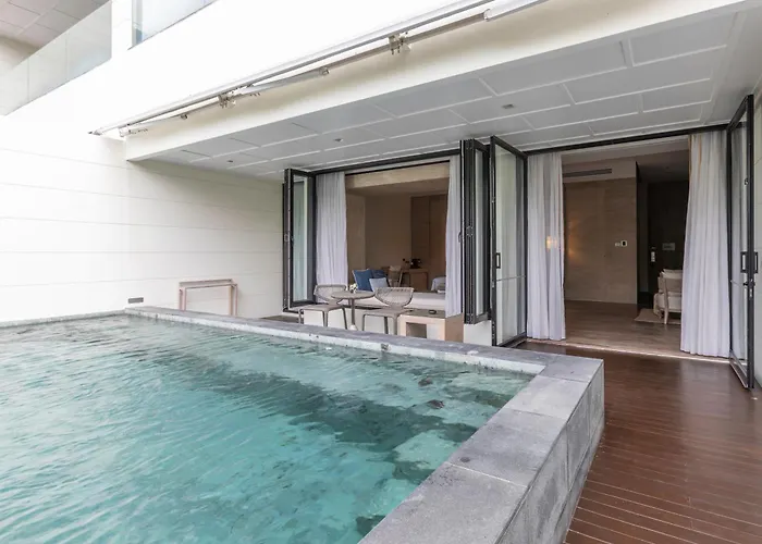 5 star hotel: Cape Nidhra Hotel